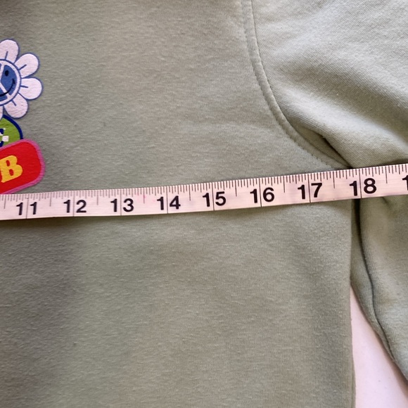 80’s Self Love ~Sweatshirt In excellent pre~loved condition. Comfy Inspirational - Picture 8 of 10